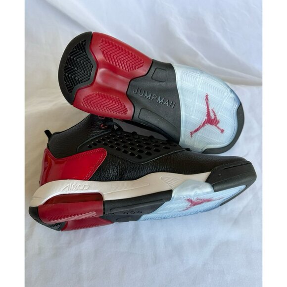 11 MEN\'S NIKE JORDAN MAXIN 200 BASKETBALL BLACK / RED CD6107-016 SNEAKERS